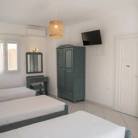 Ikaros & شقة فندقية 4*