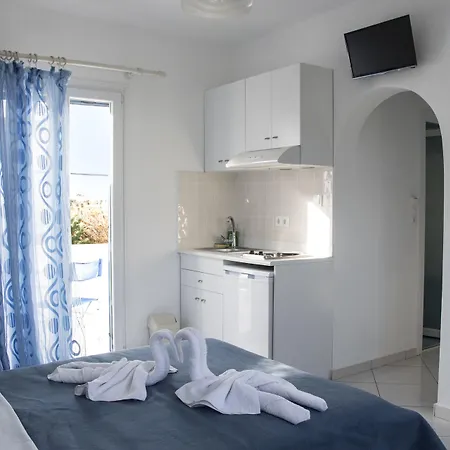 Ikaros & شقة فندقية 4*