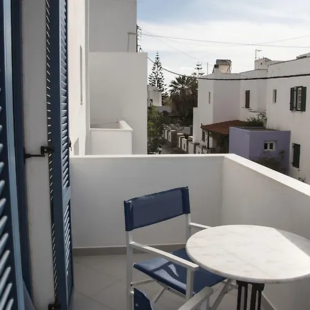 Ikaros & شقة فندقية 4*