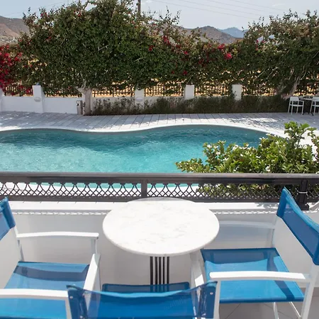 Ikaros & アパートホテル